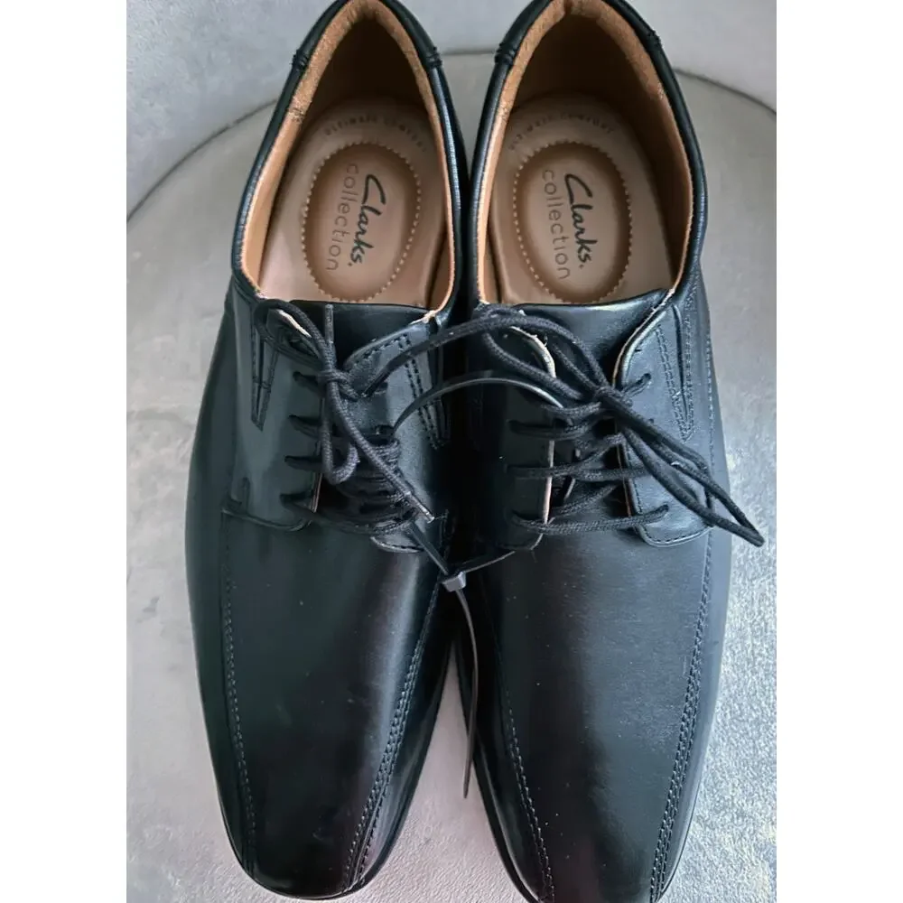 Clarks brand new